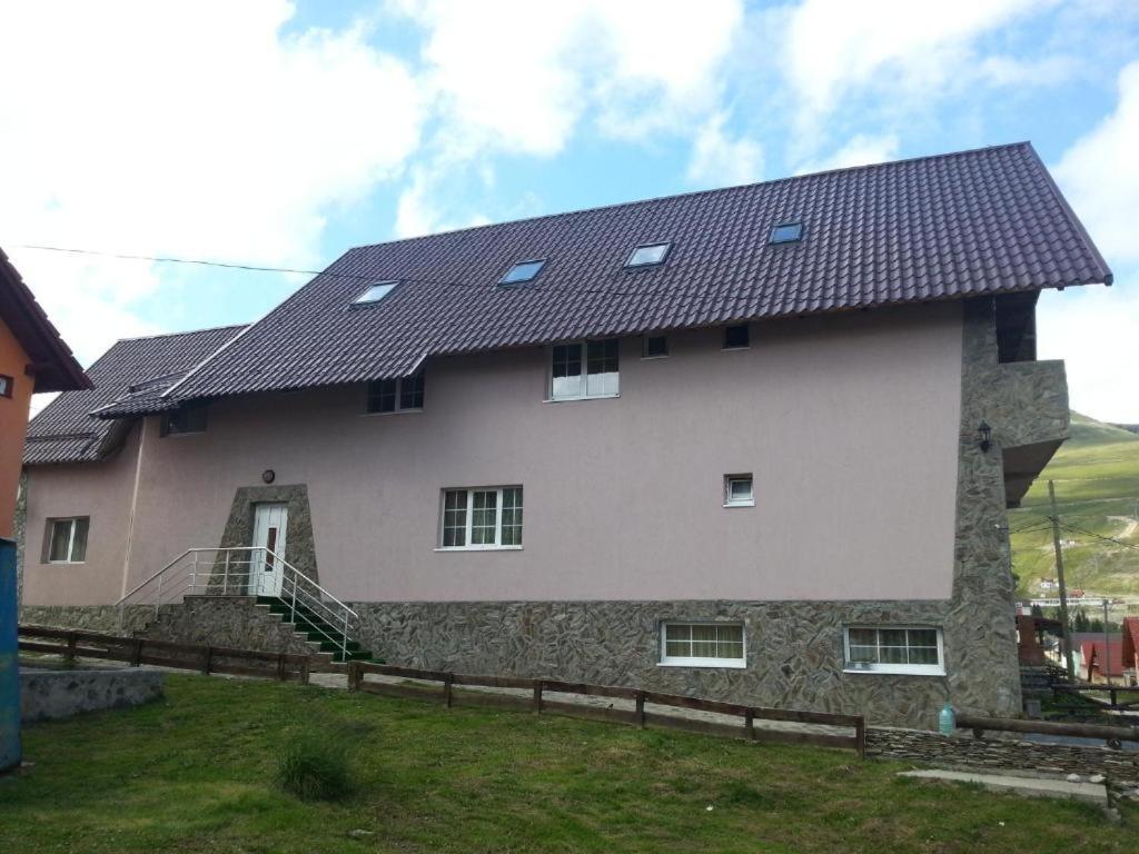 Pensiunea Brandusa Ranca Exterior photo